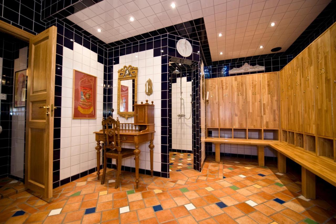 Hotell Gaestis Варберг Экстерьер фото