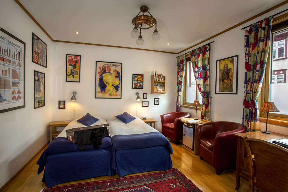 Hotell Gaestis Варберг Экстерьер фото